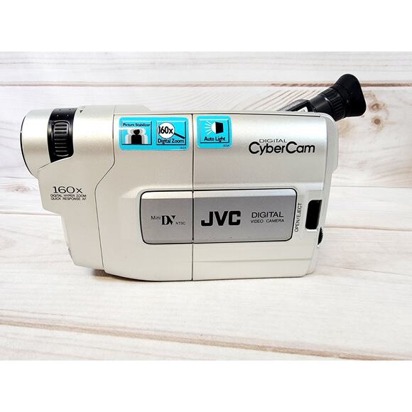 JVC Mini DV Digital CyberCam Camcorder Model GR-DVA1U W/Charger & Remote TESTED - Picture 4 of 16